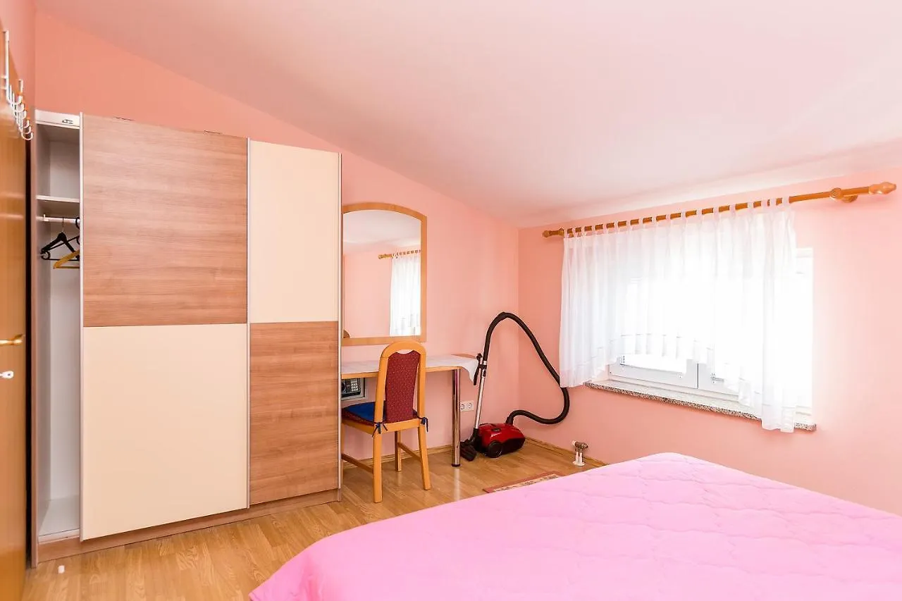 Vilic - Apartments Istriensonne Medulin